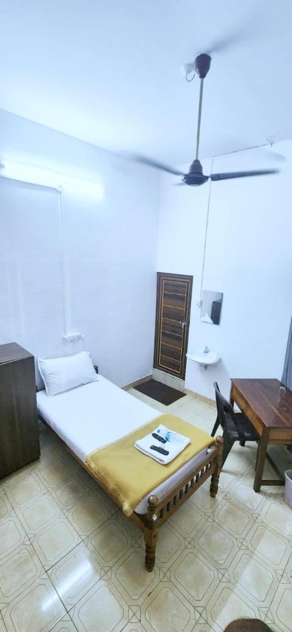 Apsara Residency Hotel Perintalmanna Cameră foto